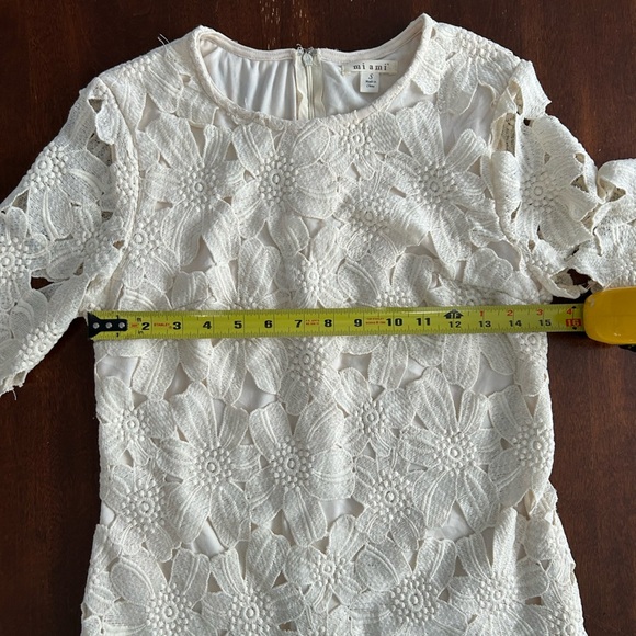 Lace Overlay Party Dress - Picture 9 of 9